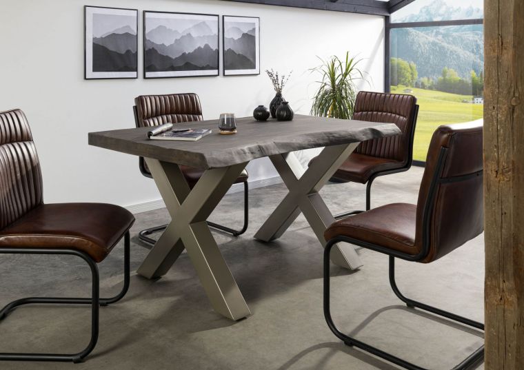 FREEFORM 5 tavolo da pranzo in legno di mango - verniciato grigio / gambe in ferro X argento matt 140x90